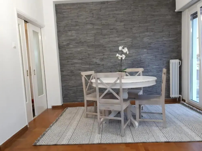 Suite 2 Bedrooms