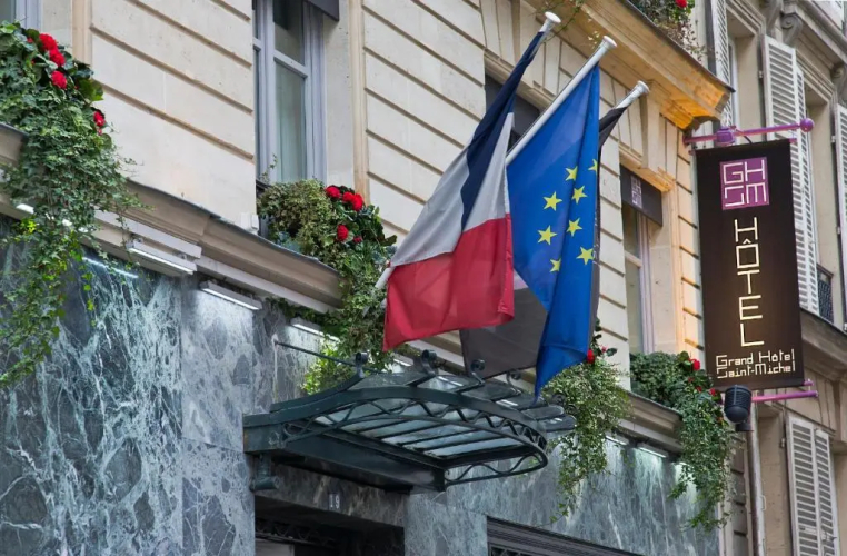 Grand Hotel Saint Michel - Image 4
