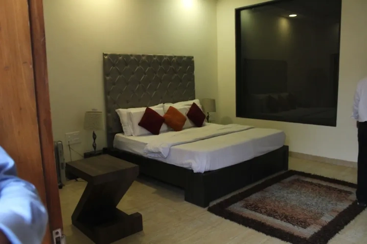 Luxury Double Family room with garden view