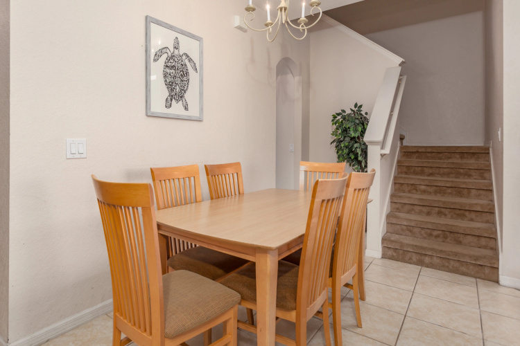 Regal Palms-RU1067