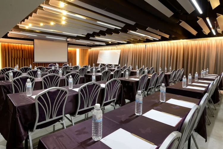 Talmud Tainan Suites