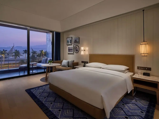 Premium Double room with balcony