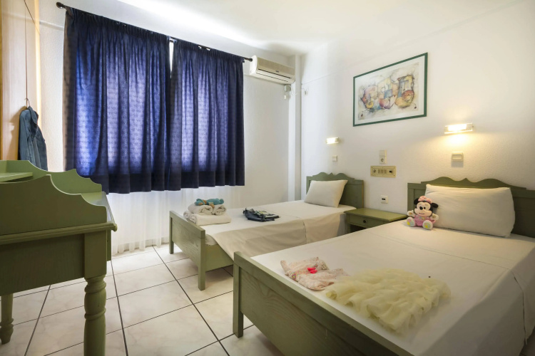 Angela Hotel - Apartments