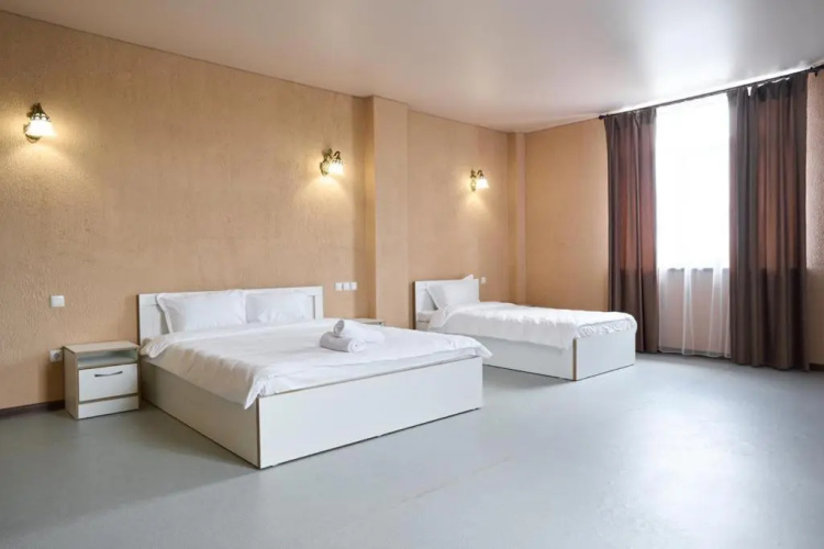 7Days Hotel