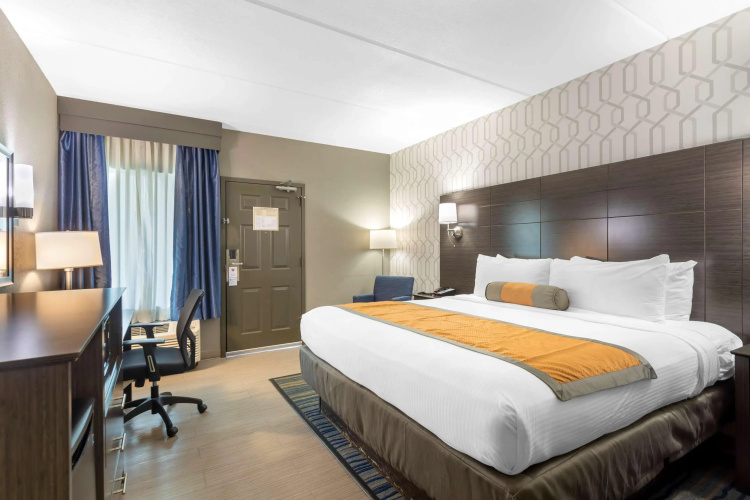 Best Western Plus Bowling Green