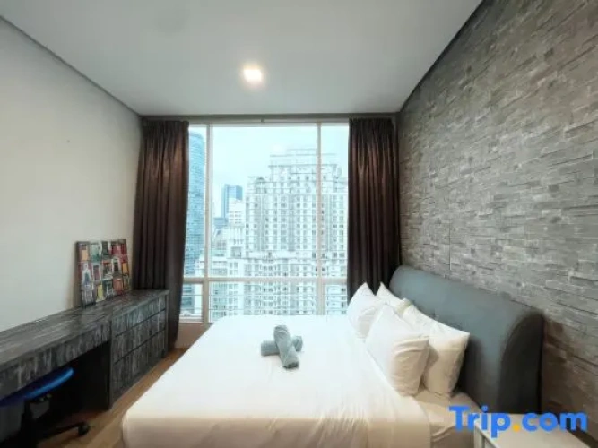 3 Bedrooms Apartment