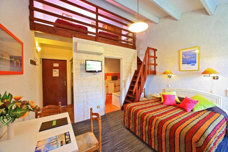 Standard Quintuple room