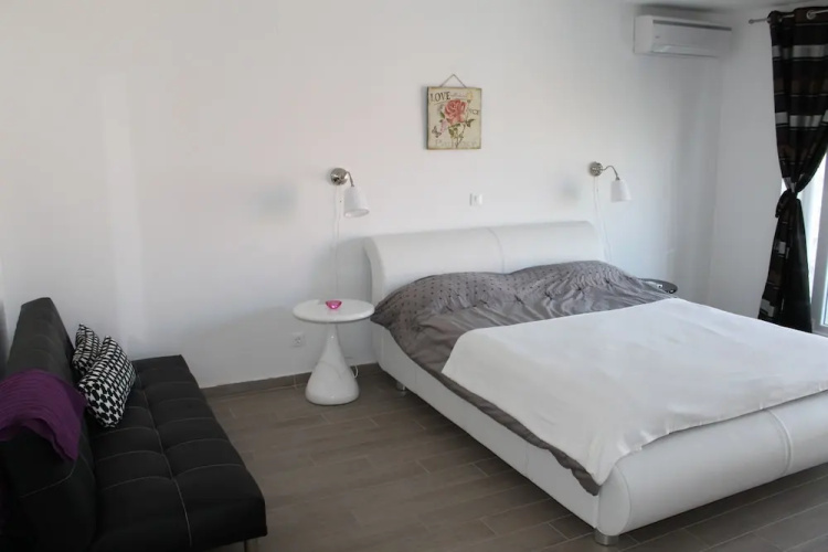 Apartments Mala