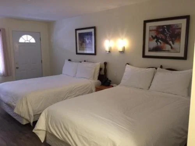 Spruce Hill Resort & Spa