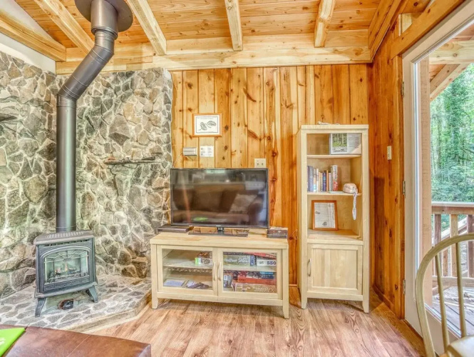 Riverwood Hideaway