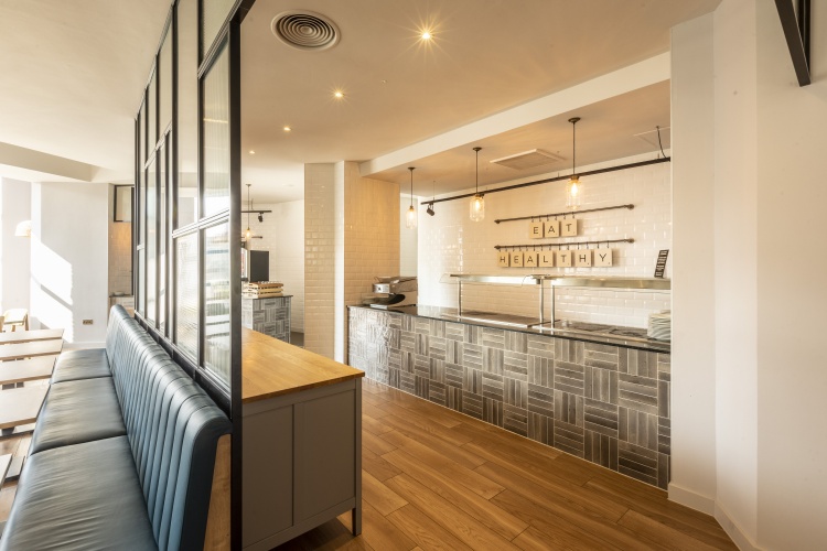 Holiday Inn Sutton photo 6