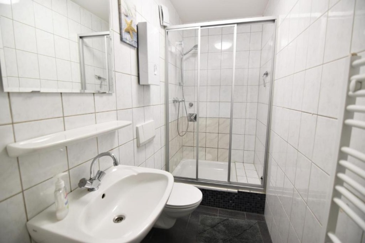 1 Bedroom Double Apartment