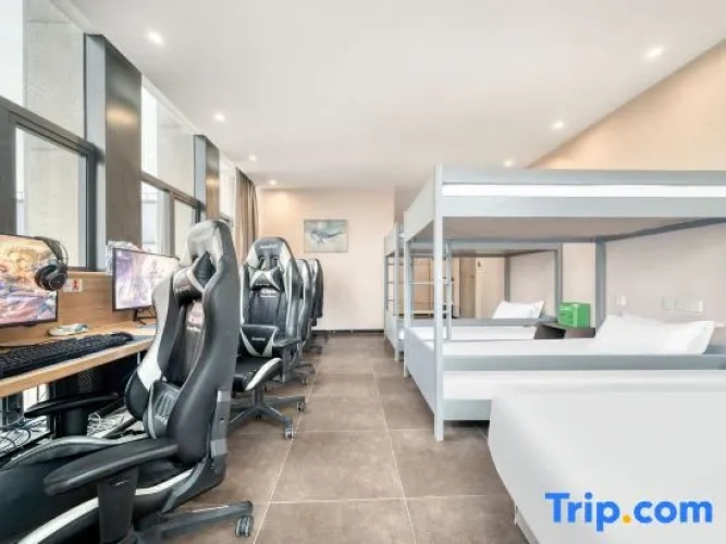 Standard Quintuple room