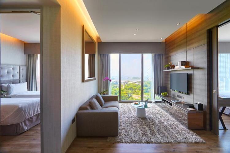 Pan Pacific Serviced Suites Beach Road, Singapore Over view