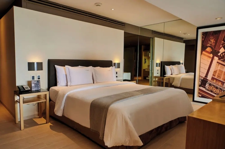 Double Suite