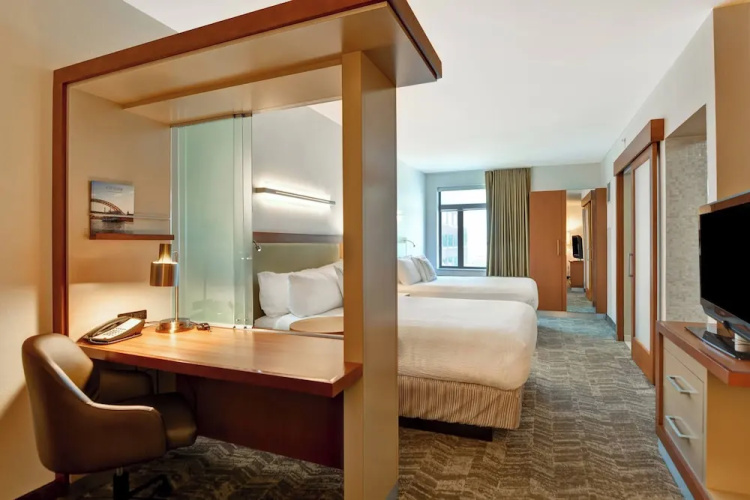 SpringHill Suites Cincinnati Midtown