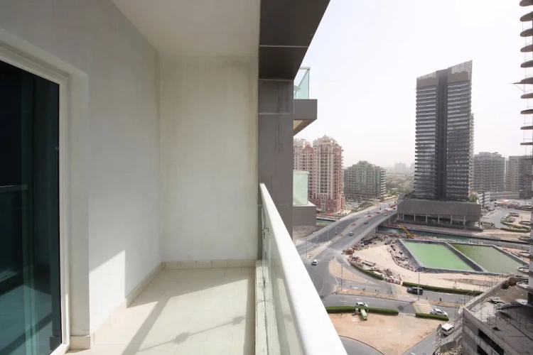 Apartment with balcony