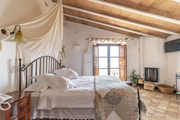 Deluxe Double room with balcony