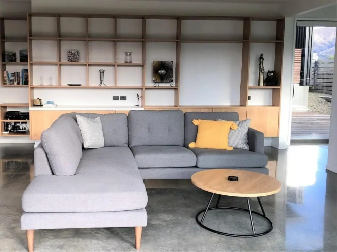 4 Bedrooms Cottage