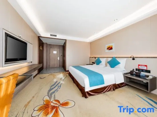 Standard Double room with view
