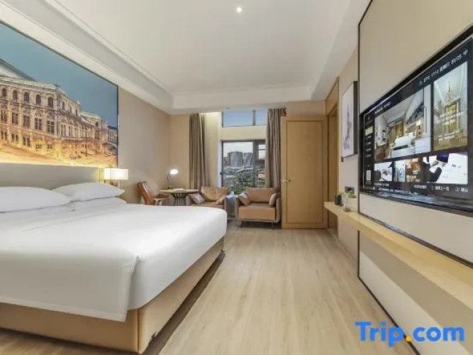 1 Bedroom Deluxe Suite