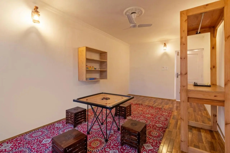 Treebo Vitasta Villa
