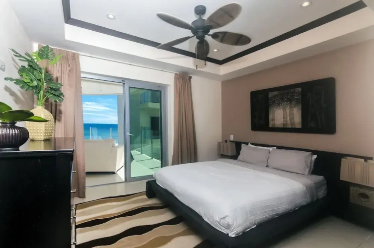 3 Bedrooms Premium Apartment with balcony and beachfront