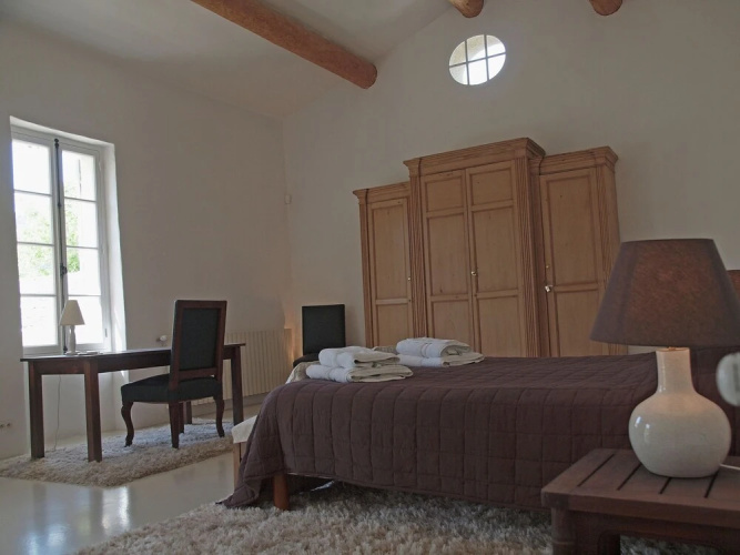 Enticing Villa With Private Swimming Pool in Oppede