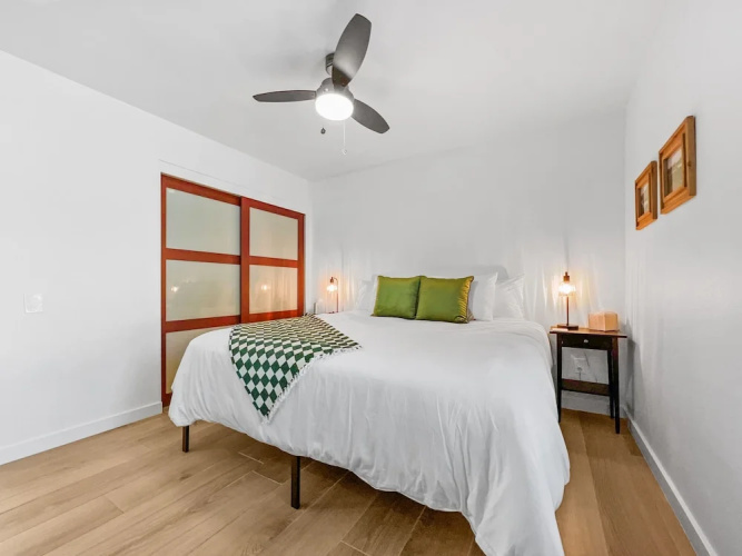 Lobster Trap Tempe 3 Bedroom Home by RedAwning
