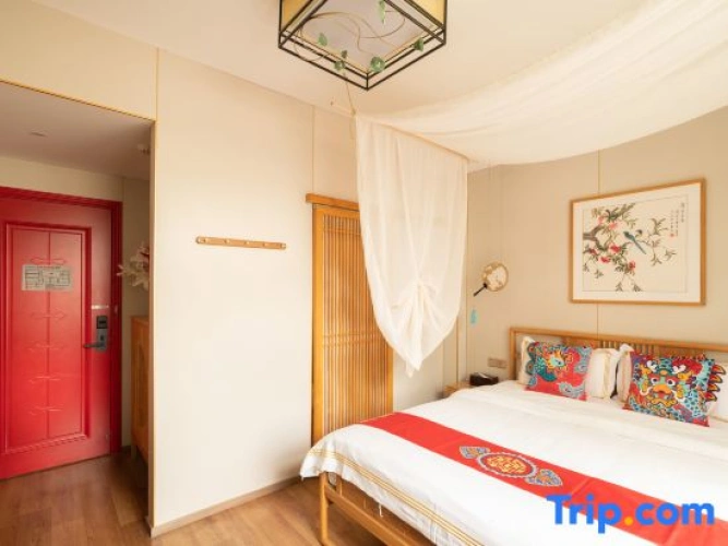 Standard Double room with courtyard view