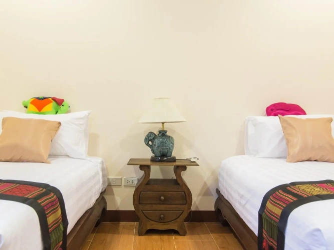 Deluxe Twin room