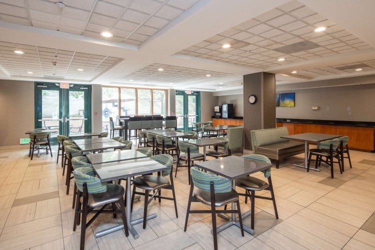 Best Western Coyote Point Inn photo 22