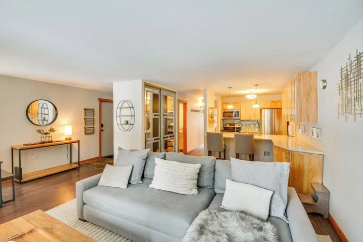 Avon Condo < 10 Mi to Vail & Beaver Creek!