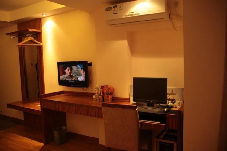 Baoli Huangjia Hotel - Nanning