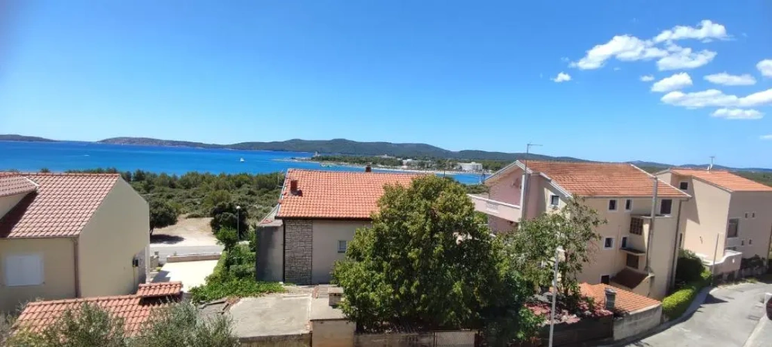 1 Bedroom Apartment with balcony and with sea view