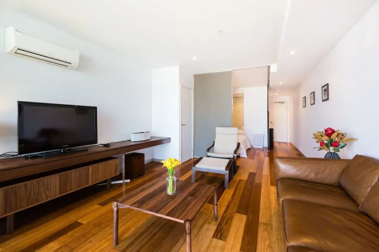 RIVER, 1BDR Melbourne Apartment