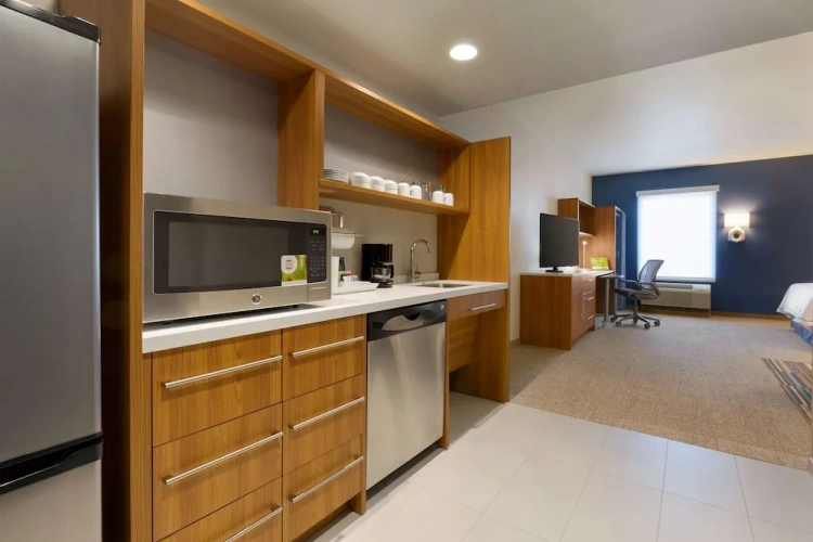 1 Bedroom Suite