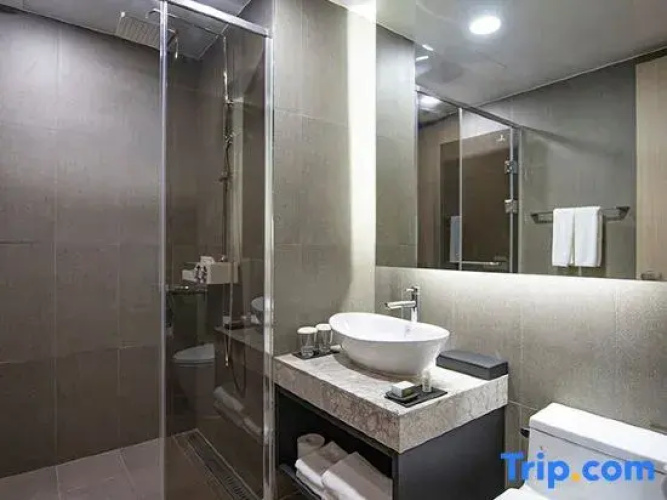 Hotel the Fora Suites Geoje