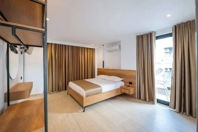 Hotel ENAD