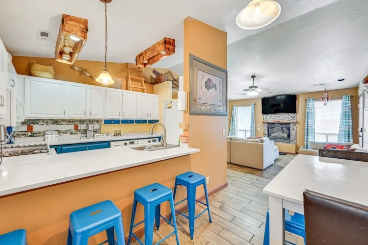 3 Bedrooms Cottage