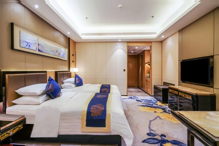 Qingshan Hotel Baotou(Yingbin Building)