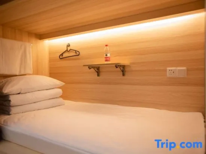 Bed in Dorm (female dorm)