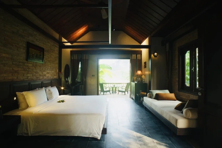 Double Cottage