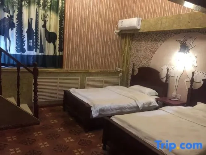 Luxury Twin Suite