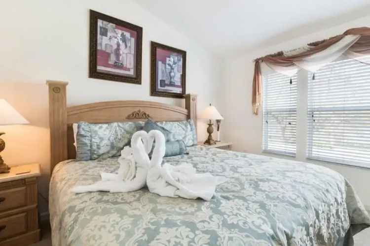 Windsor Hills Getaway: 3BR Pool Near Disney