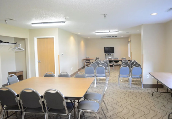 Mainstay Suites Dubuque