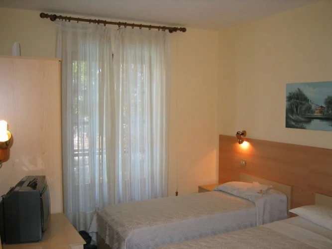 Economy Twin room