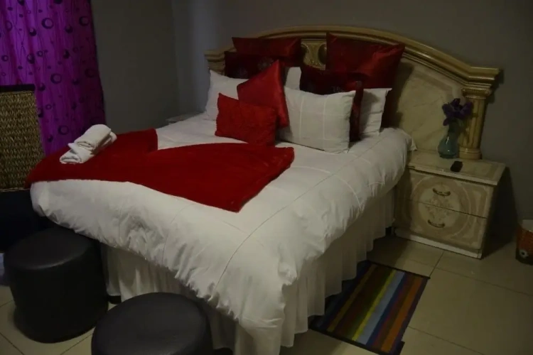 Deluxe Double room with city view