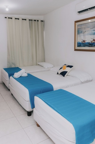 Standard Triple room
