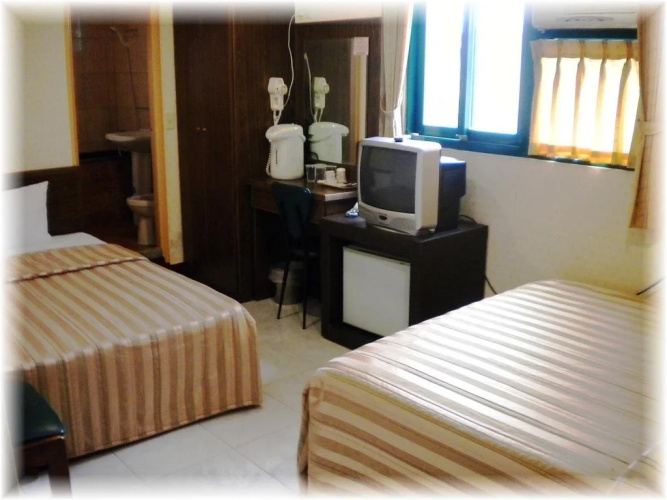 Full Hot Spring Hotel